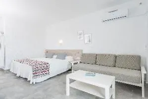 Apartamentos Siesta I 플라야 데 뮤로 호텔